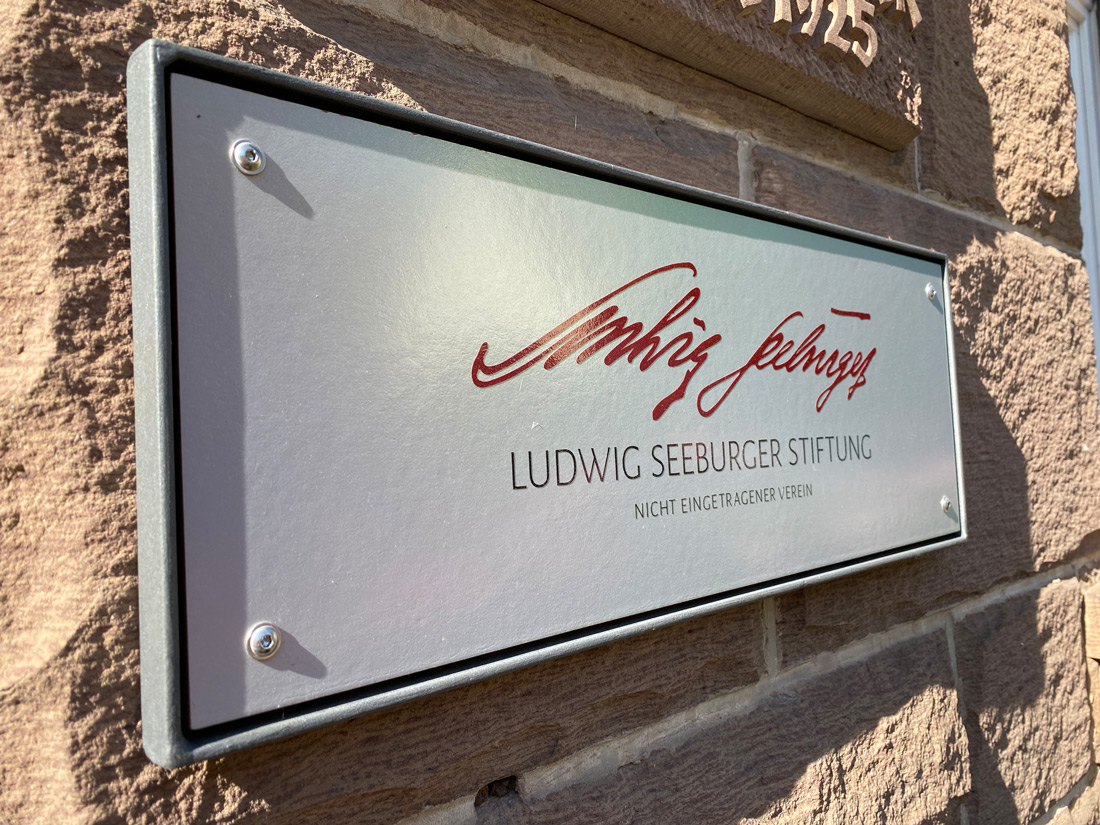 entrance sign ludwig seeburger stiftung maulbronn