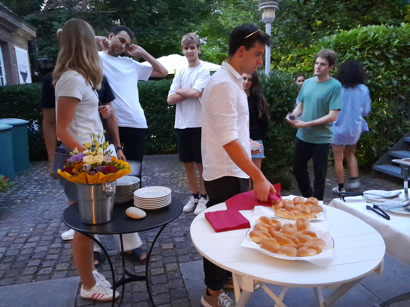 05_Die-Welt-zu-Gast_20250813_210142